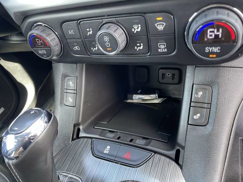 Used 2019 GMC Acadia SLT AWD/4WD image 28