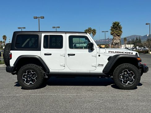 Used 2023 Jeep Wrangler Unlimited Rubicon image 3