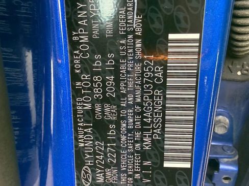 Used 2023 Hyundai Elantra SE image 30