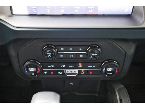 Used 2024 Ford Bronco Outer Banks w/ Sasquatch Package AWD/4WD image 25