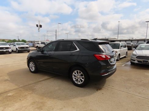 Used 2020 Chevrolet Equinox LT image 17