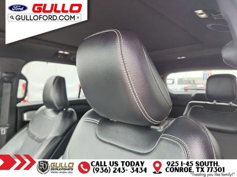 Certified 2020 Ford Explorer ST w/ Premium Technology Package AWD/4WD image 17
