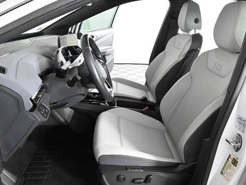 Certified 2021 Volkswagen ID.4 Pro S w/ Gradient Package RWD image 20