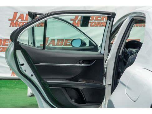 Used 2024 Toyota Camry SE w/ Convenience Package FWD image 36