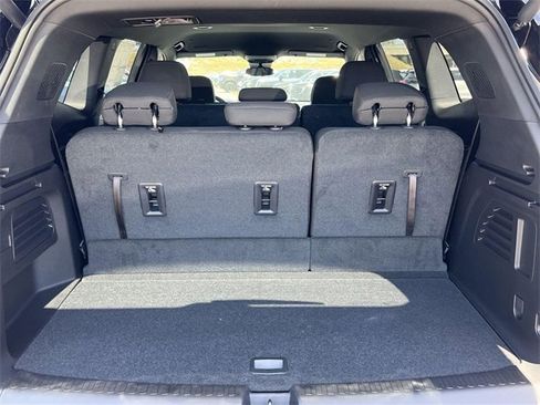 New 2025 GMC Acadia Elevation image 23