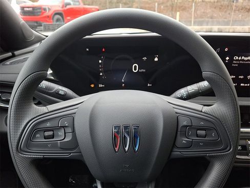 New 2026 Buick Envista Preferred image 10