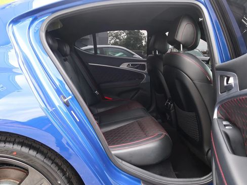Used 2019 Genesis G70 2.0T Advanced w/ Sport Package AWD/4WD image 23