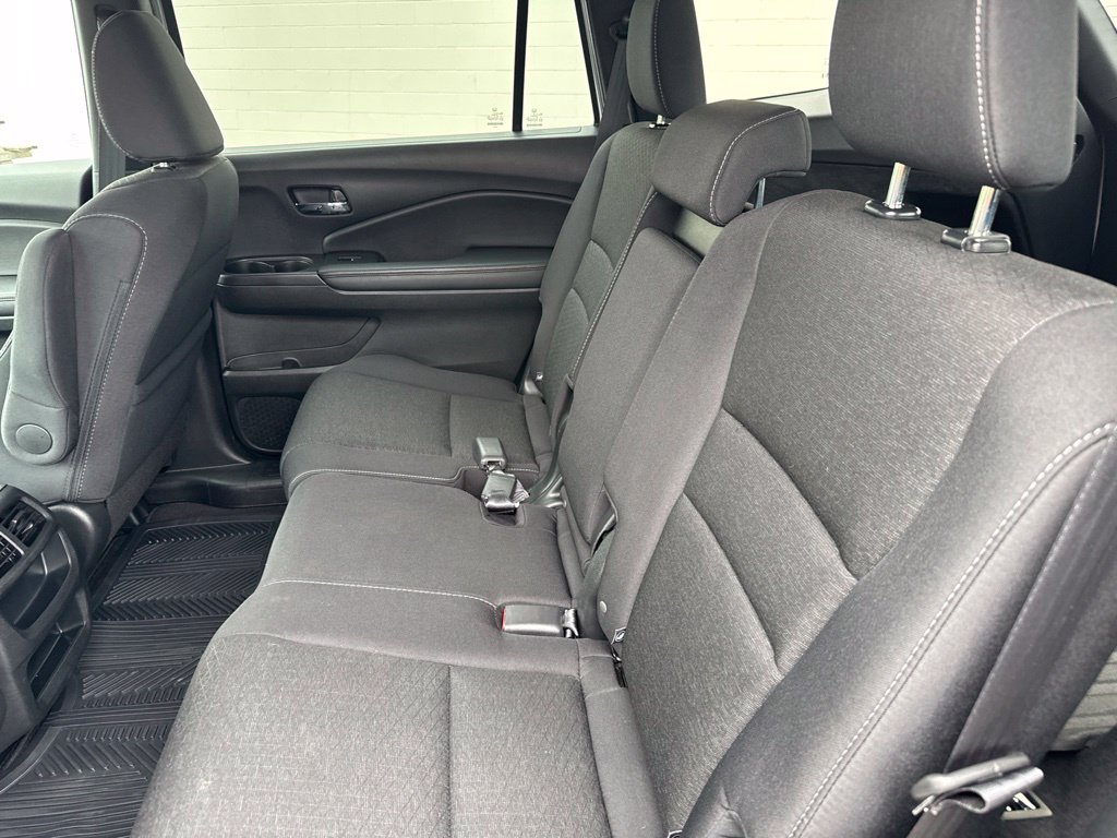 Used 2021 Honda Passport Sport image 13