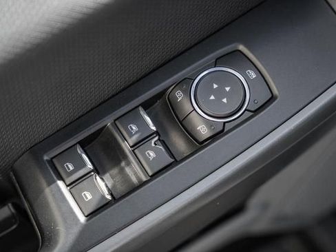 Used 2022 Ford F150 XLT image 38