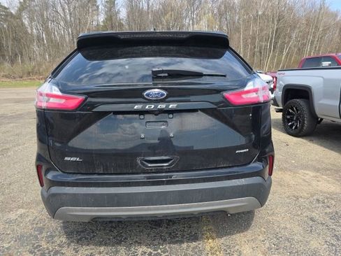 Used 2024 Ford Edge SEL image 6