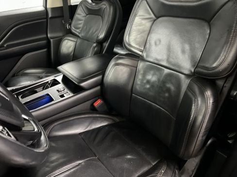 Used 2020 Lincoln Aviator Reserve w/ Equipment Group 201A image 20