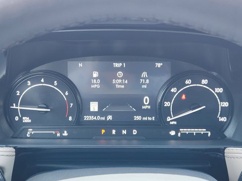 Used 2021 Lincoln Corsair AWD w/ Premium Package image 19