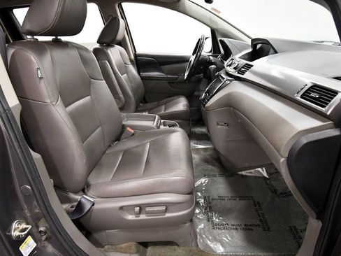 Used 2016 Honda Odyssey EX-L image 18