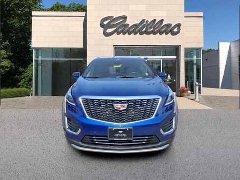 Certified 2023 Cadillac XT5 Premium Luxury AWD/4WD image 8