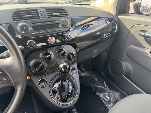 Used 2015 FIAT 500 Pop FWD image 18
