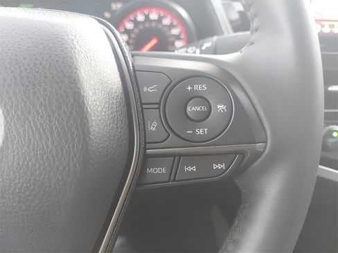 Used 2023 Toyota Camry XSE image 29