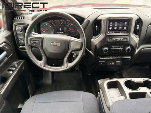 Used 2021 Chevrolet Silverado 1500 Custom Trail Boss w/ LPO, Dark Essentials Package AWD/4WD image 17