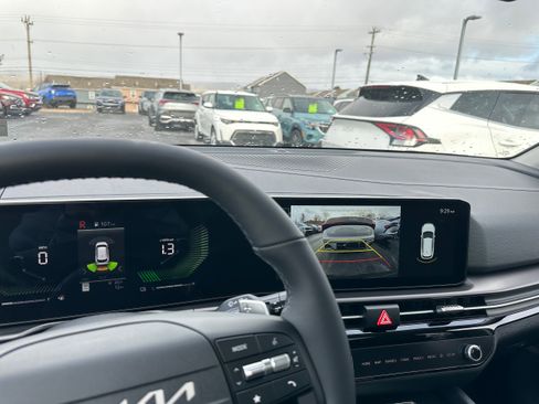 New 2026 Kia Sportage EX image 42