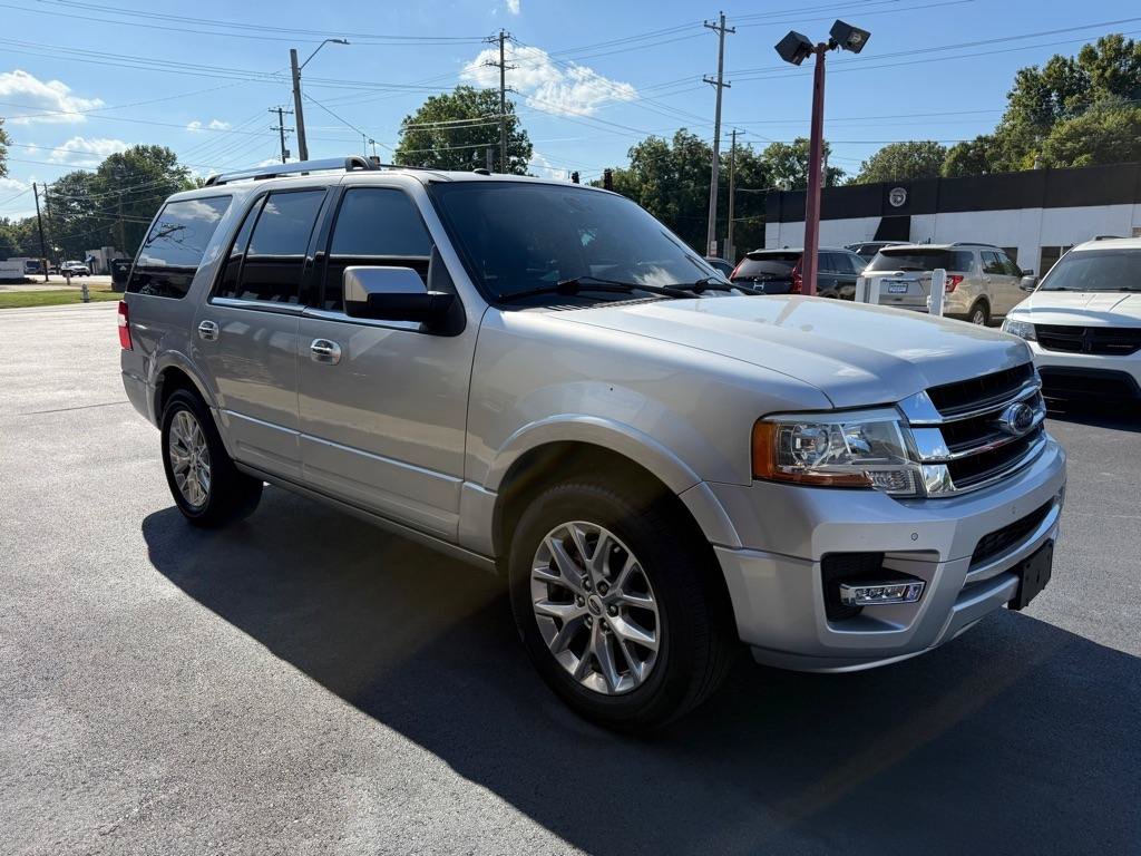 Used 2017 Ford Expedition Limited w/ Equipment Group 301A RWD image 6
