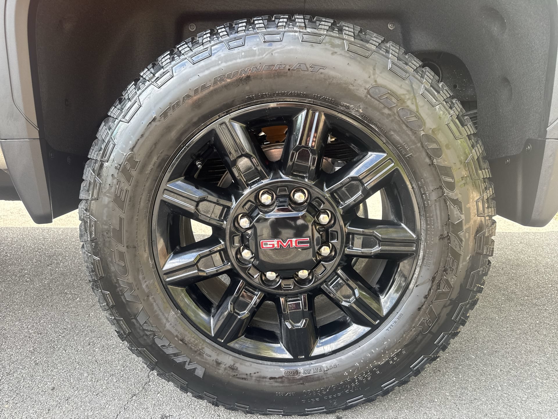 New 2026 GMC Sierra 2500 AT4 w/ AT4 Premium Plus Package AWD/4WD image 19