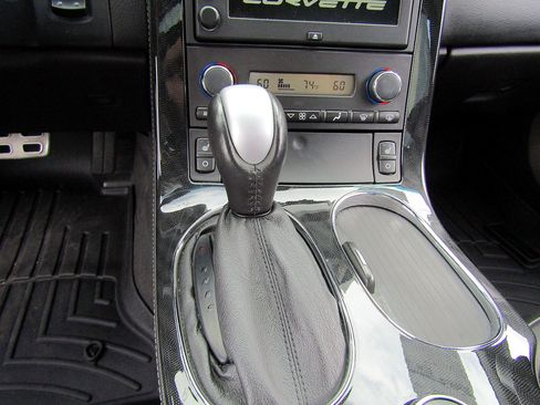 Used 2012 Chevrolet Corvette Grand Sport w/ 3LT Preferred Equipment Group RWD image 18
