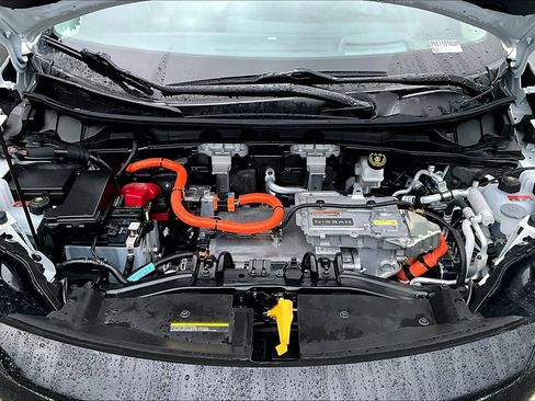 Used 2023 Nissan Ariya AWD image 29