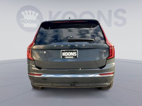 New 2026 Volvo XC90 T8 Plus w/ Protection Package Premier image 5