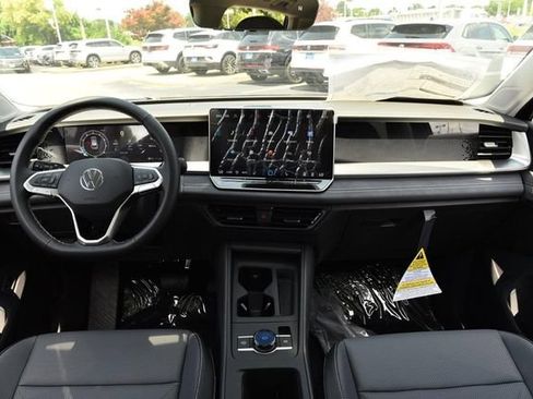 New 2026 Volkswagen Tiguan SE AWD/4WD image 7