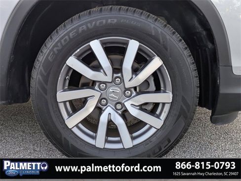 Used 2020 Honda Pilot EX image 11