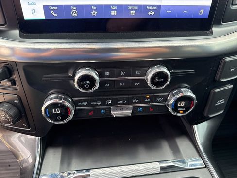 Used 2021 Ford F150 Lariat AWD/4WD image 24
