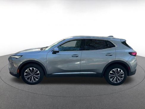 Used 2024 Buick Envision Preferred image 9