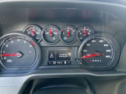 Certified 2024 GMC Sierra 2500 Pro w/ Convenience Package image 15