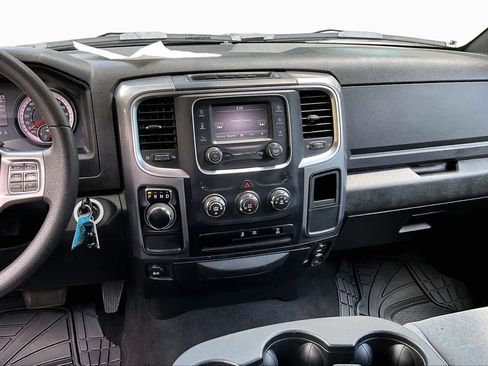 Used 2024 RAM 1500 Classic Warlock RWD image 7