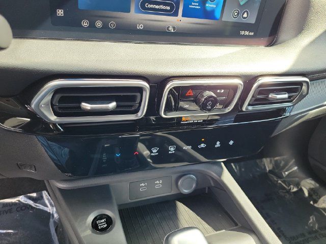 New 2027 Nissan Sentra SV w/ Floor Mat Package FWD image 27