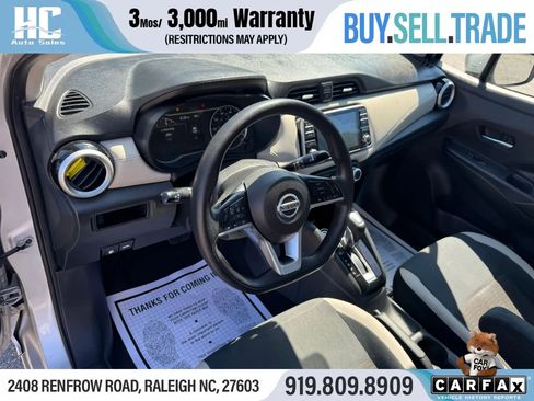 Used 2020 Nissan Versa SV FWD image 13