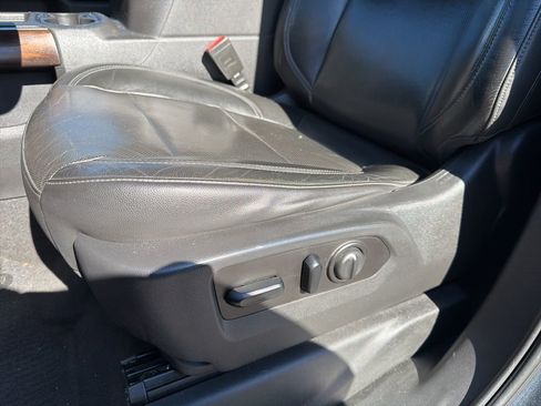 Used 2020 GMC Sierra 1500 SLT w/ SLT Premium Package image 19