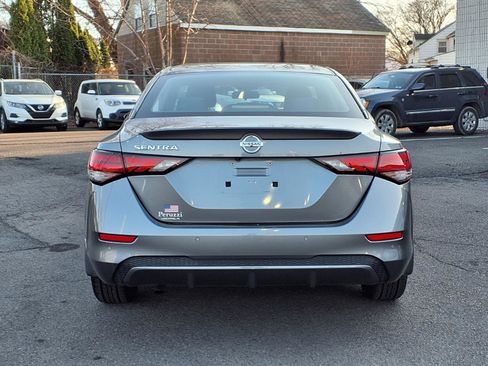 Used 2020 Nissan Sentra S image 4