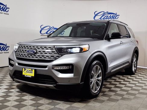 Used 2023 Ford Explorer Limited w/ Equipment Group 301A RWD image 5