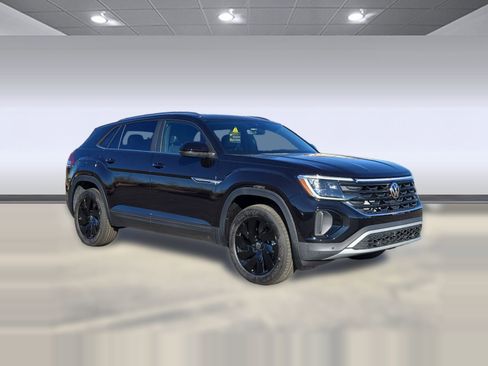 New 2026 Volkswagen Atlas Cross Sport SE image 6