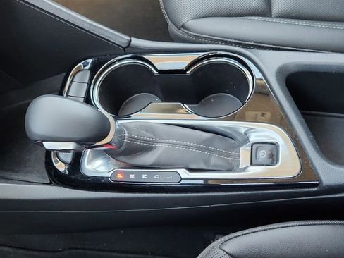 Used 2024 Buick Encore GX Sport Touring image 21