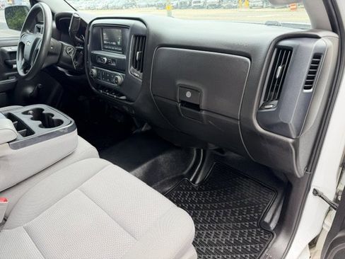Used 2018 Chevrolet Silverado 1500 W/T w/ Trailering Package RWD image 14