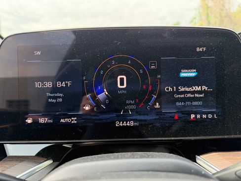 Used 2025 Chevrolet Suburban Premier w/ Sun And Tow Package AWD/4WD image 12