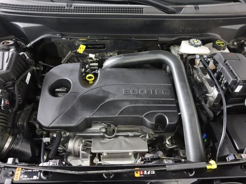 Used 2024 GMC Terrain SLT image 20