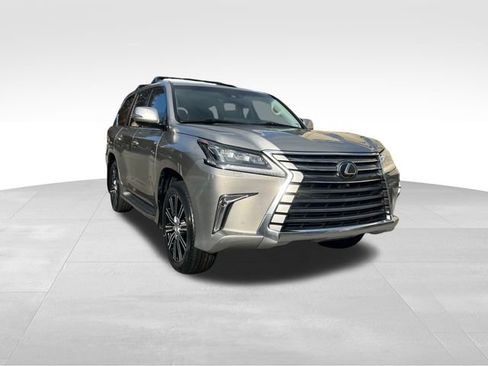 Used 2019 Lexus LX 570 4WD image 7