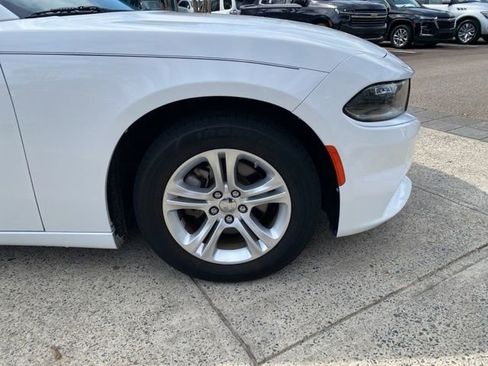 Used 2022 Dodge Charger SXT image 23