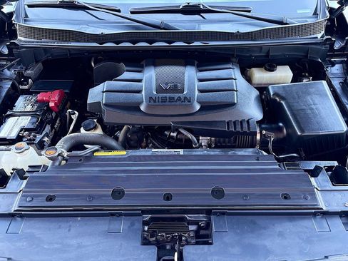 Used 2023 Nissan Titan Platinum Reserve w/ Moonroof Package image 29