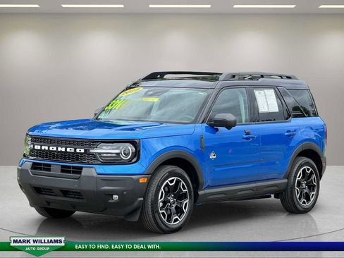 Used 2025 Ford Bronco Sport Outer Banks w/ Outer Banks Tech Package+ AWD/4WD image 6