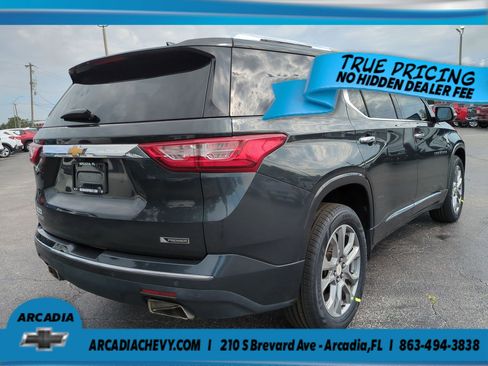 Used 2018 Chevrolet Traverse Premier FWD image 4