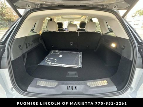 New 2026 Lincoln Nautilus Premier w/ Equipment Group 102A image 18