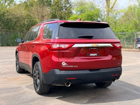 Used 2019 Chevrolet Traverse LT AWD/4WD image 3